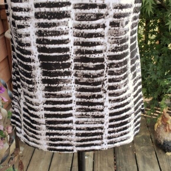 Worthington Stretch Top - Picture 7 of 10